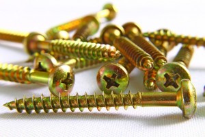 screws-701442_640